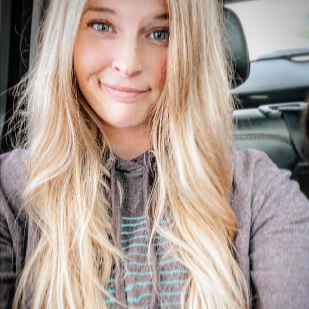 Meet your Posher, Brittany